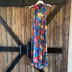 Floral Backless Maxi Dress